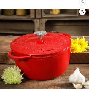 The Pioneer Woman 5QT Red Cast Iron Dutch Oven